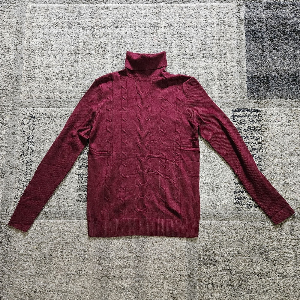 Sweater - Picture 1 of 4